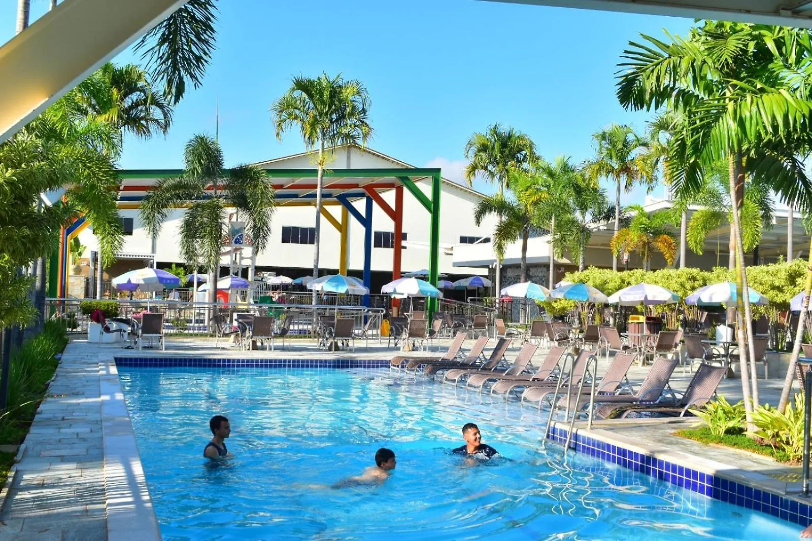 Apartamento Diroma Fiori Frente Para As Piscinas Caldas Novas